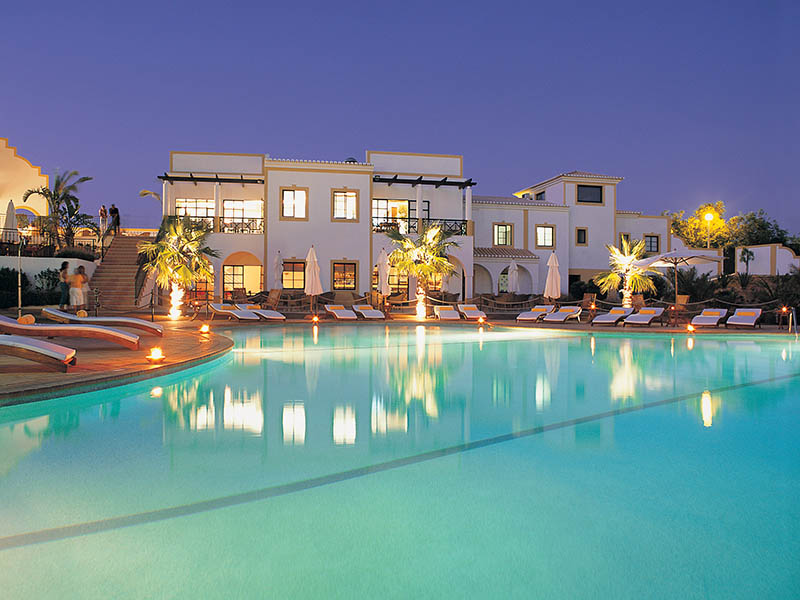 Vale d'El Rei Suite and Village Resort
